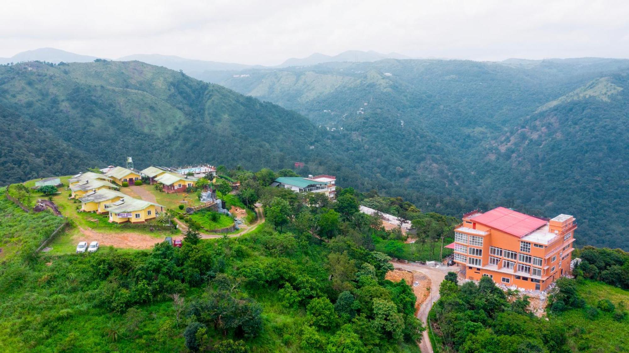 Pagoda Plantation Resort Pīrmed Exteriör bild