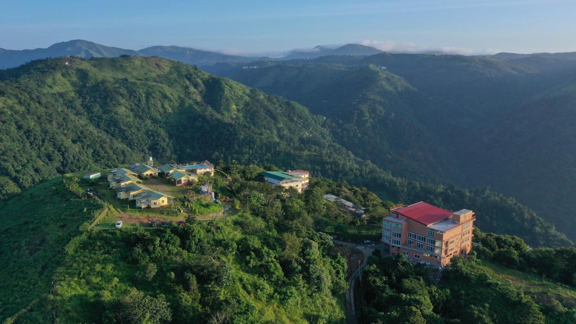 Pagoda Plantation Resort Pīrmed Exteriör bild