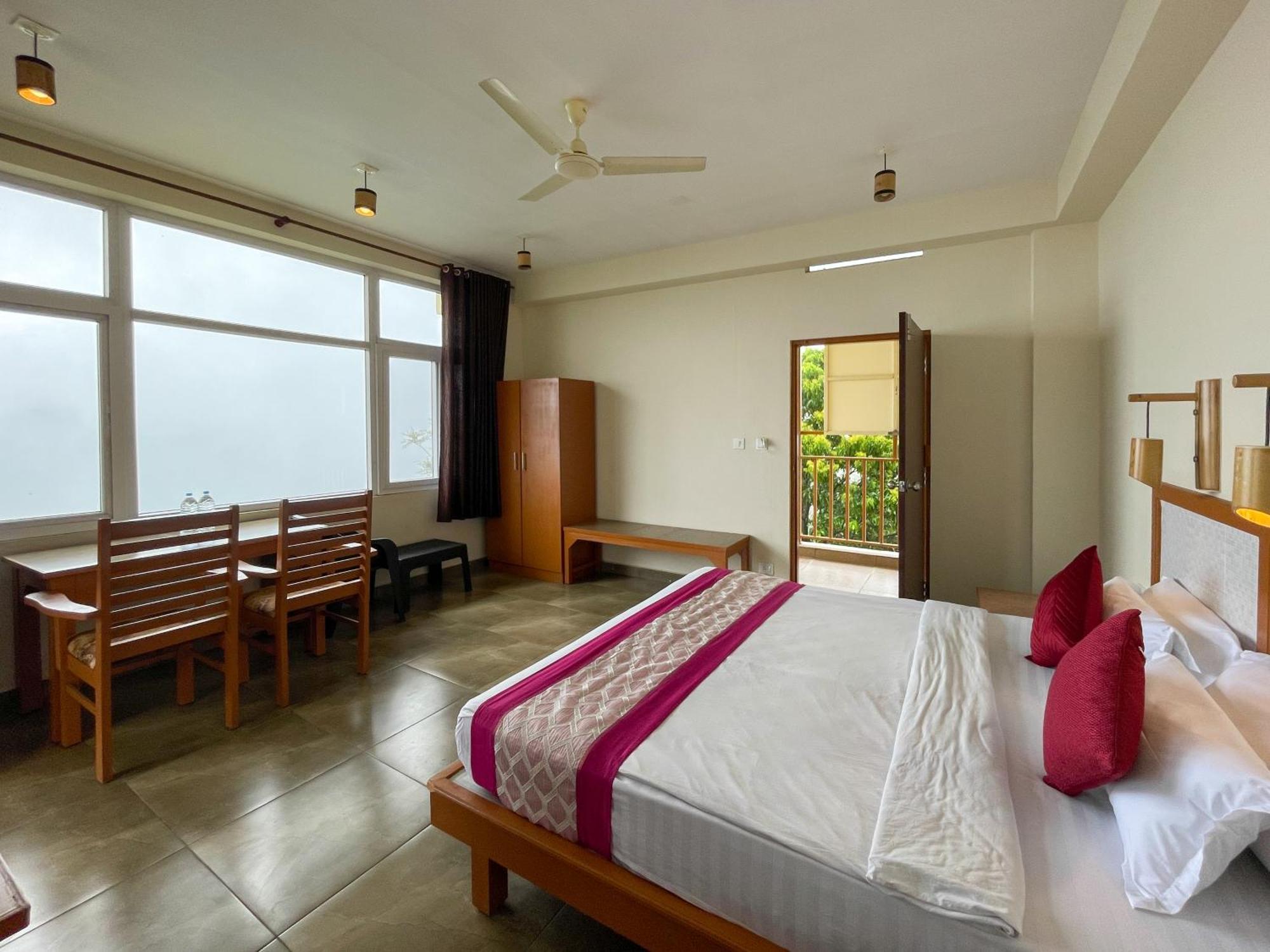 Pagoda Plantation Resort Pīrmed Exteriör bild